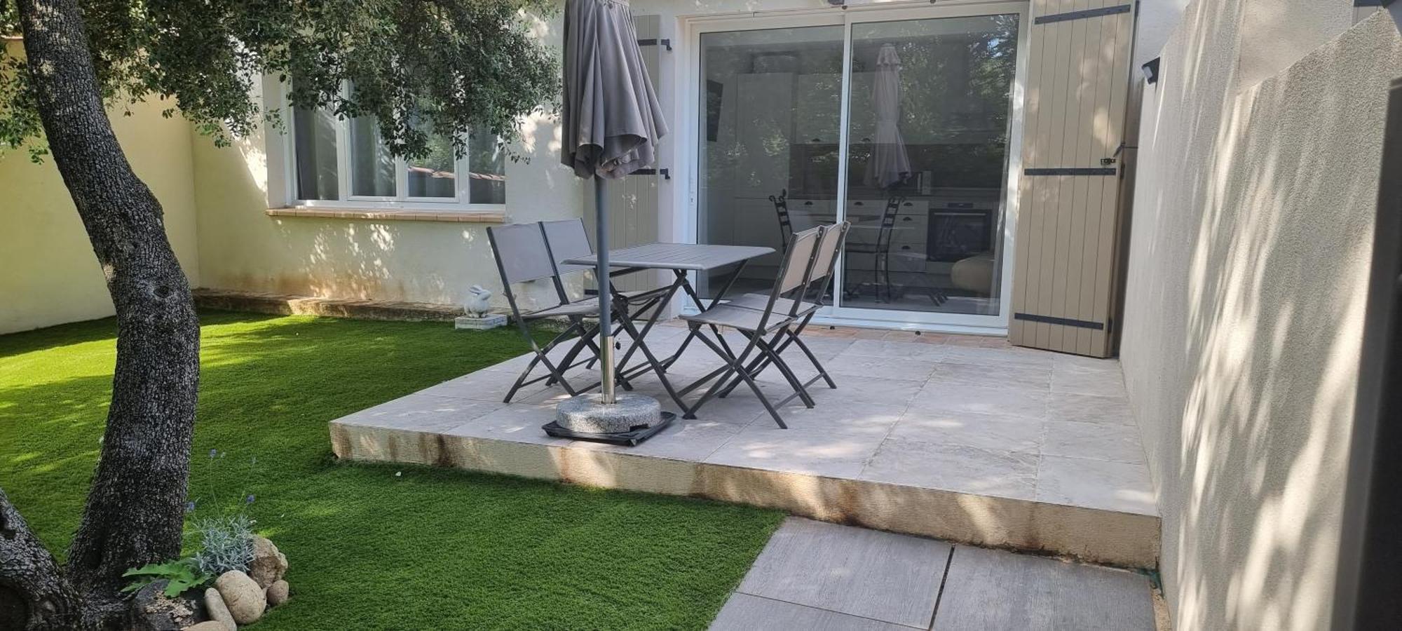 Les Bois De Zola Entre Provence Et Luberon Aparthotel Saint-Esteve-Janson Luaran gambar