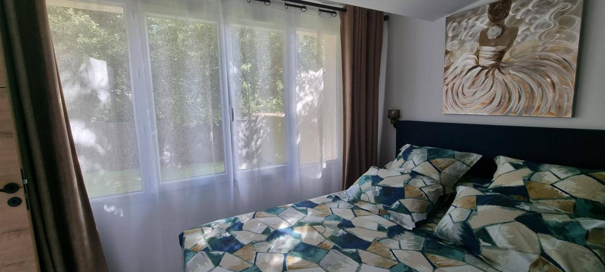 Les Bois De Zola Entre Provence Et Luberon Aparthotel Saint-Esteve-Janson Luaran gambar